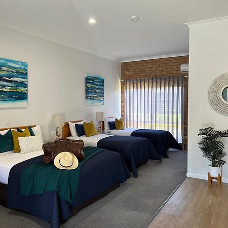 Coastal Waters Motor Inn Lakes Entrance Εξωτερικό φωτογραφία
