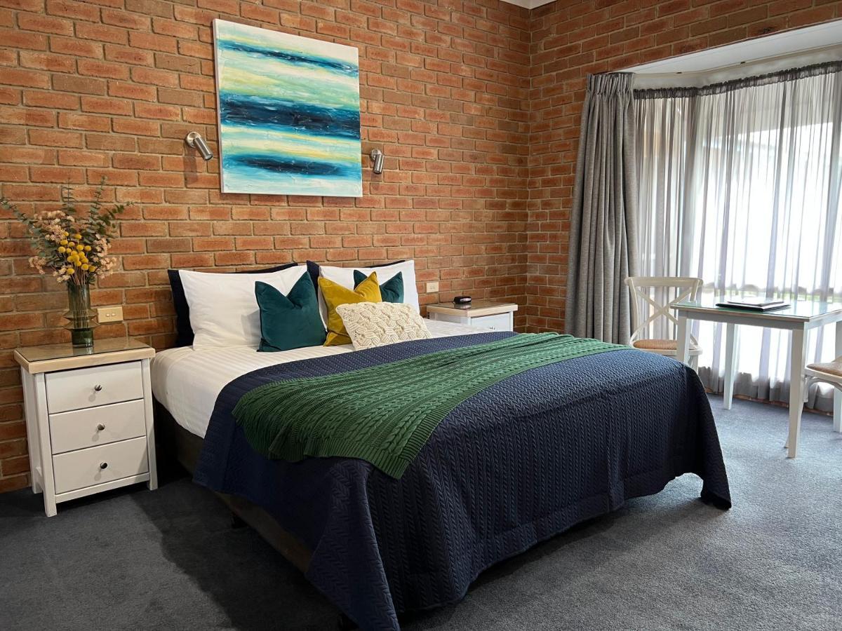 Coastal Waters Motor Inn Lakes Entrance Εξωτερικό φωτογραφία