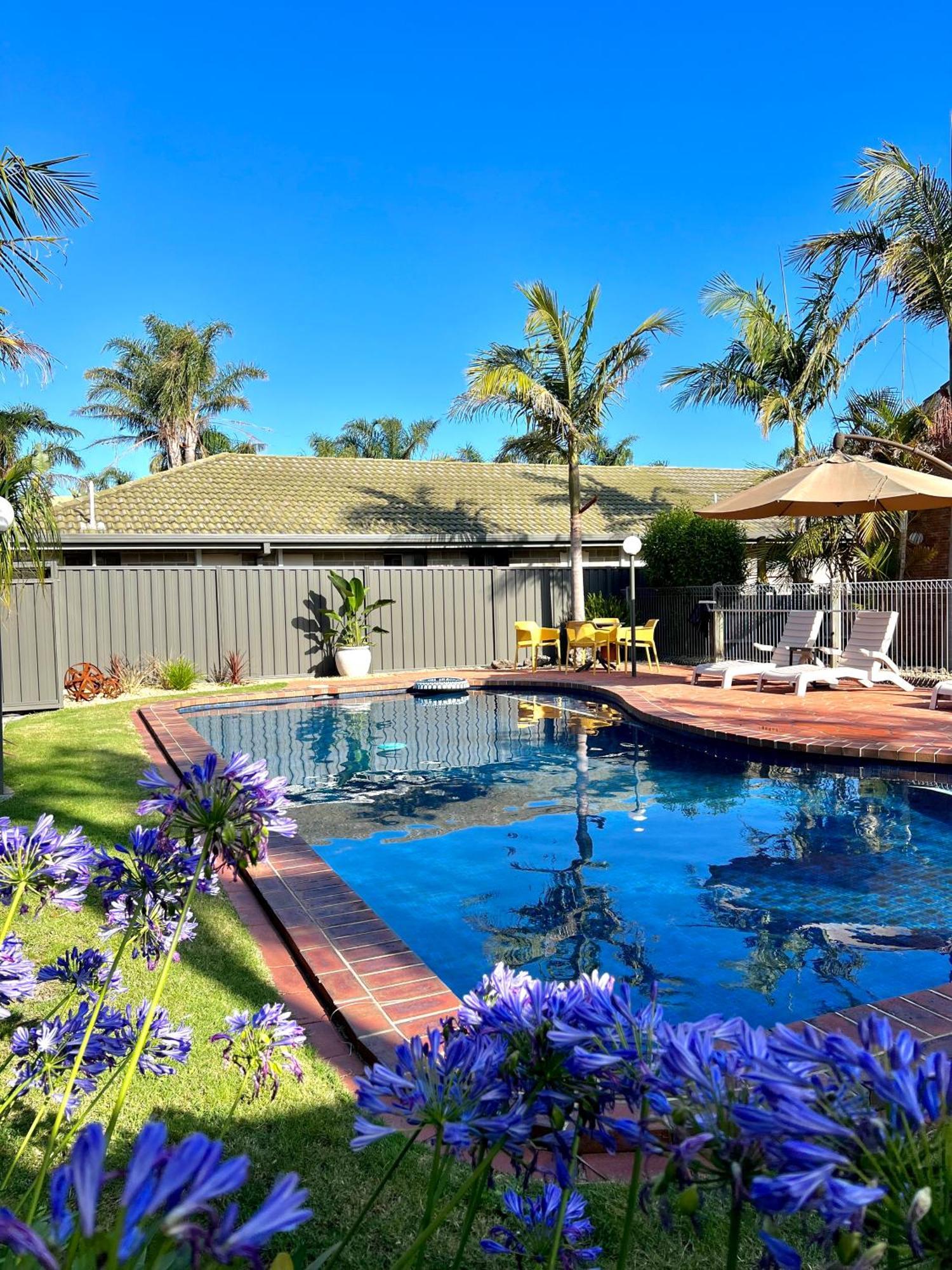Coastal Waters Motor Inn Lakes Entrance Εξωτερικό φωτογραφία